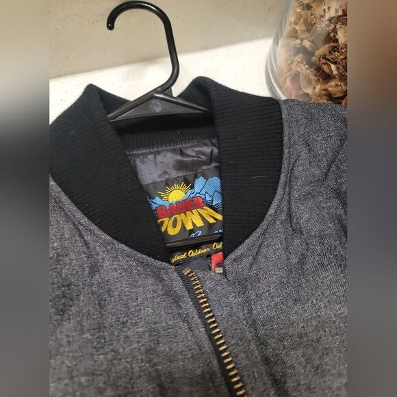 Eddie Bauer 1936 Skyliner Model Down Jacket Grey Quilted Size Large Womens - Picture 11 of 11